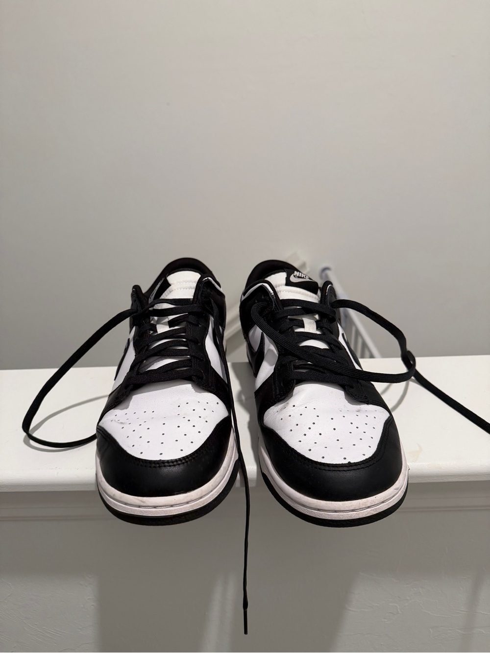Nike Dunk Low Metro - Panda Dunks - Picture 2 of 6